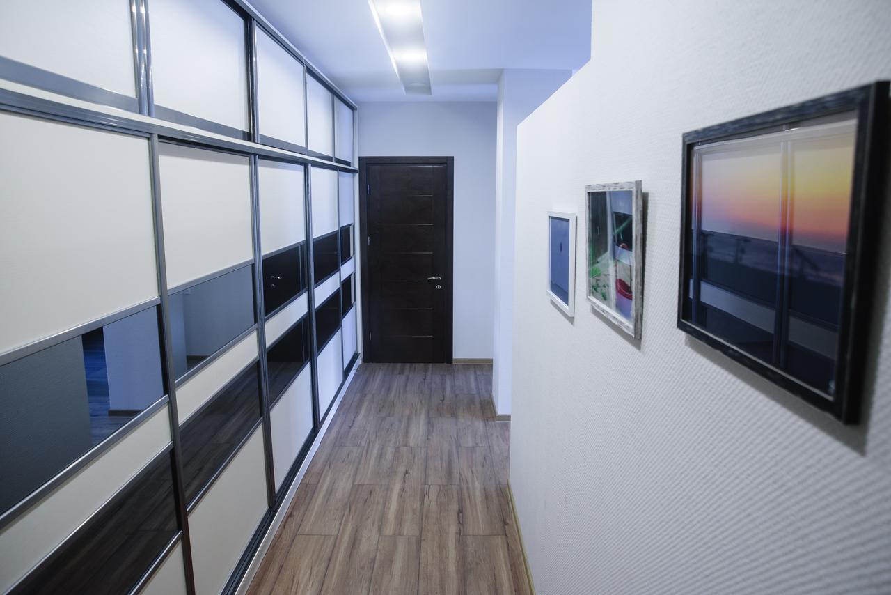 Boulevard Apartment บาทูมิ ภายนอก รูปภาพ