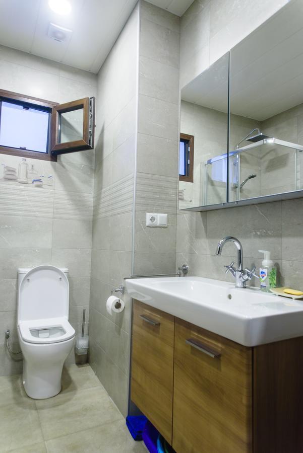 Boulevard Apartment บาทูมิ ภายนอก รูปภาพ
