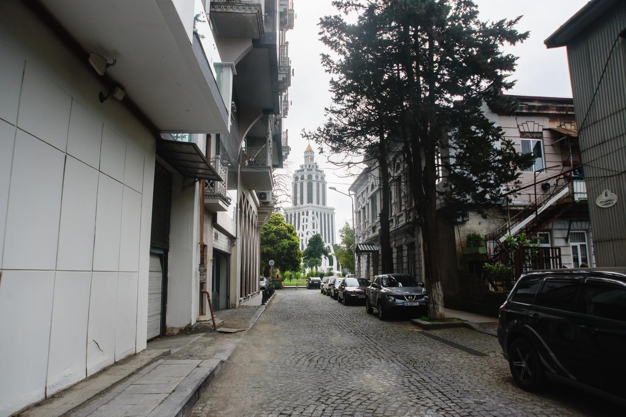 Boulevard Apartment บาทูมิ ภายนอก รูปภาพ